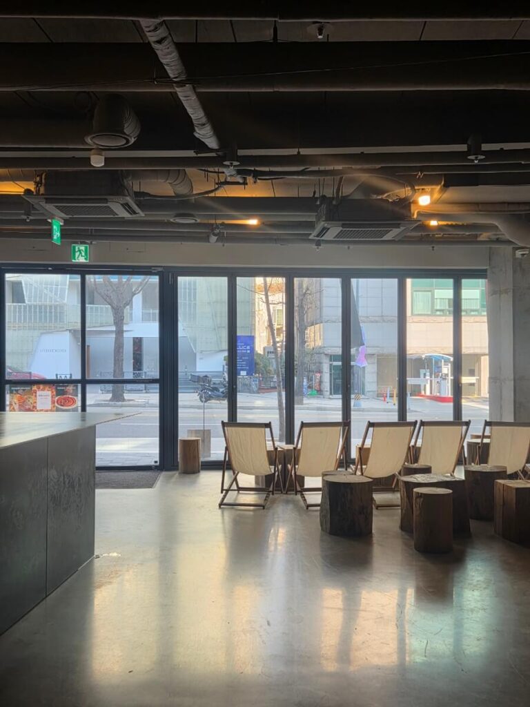Hammock seating at Tartine Bakery Itaewon Seoul