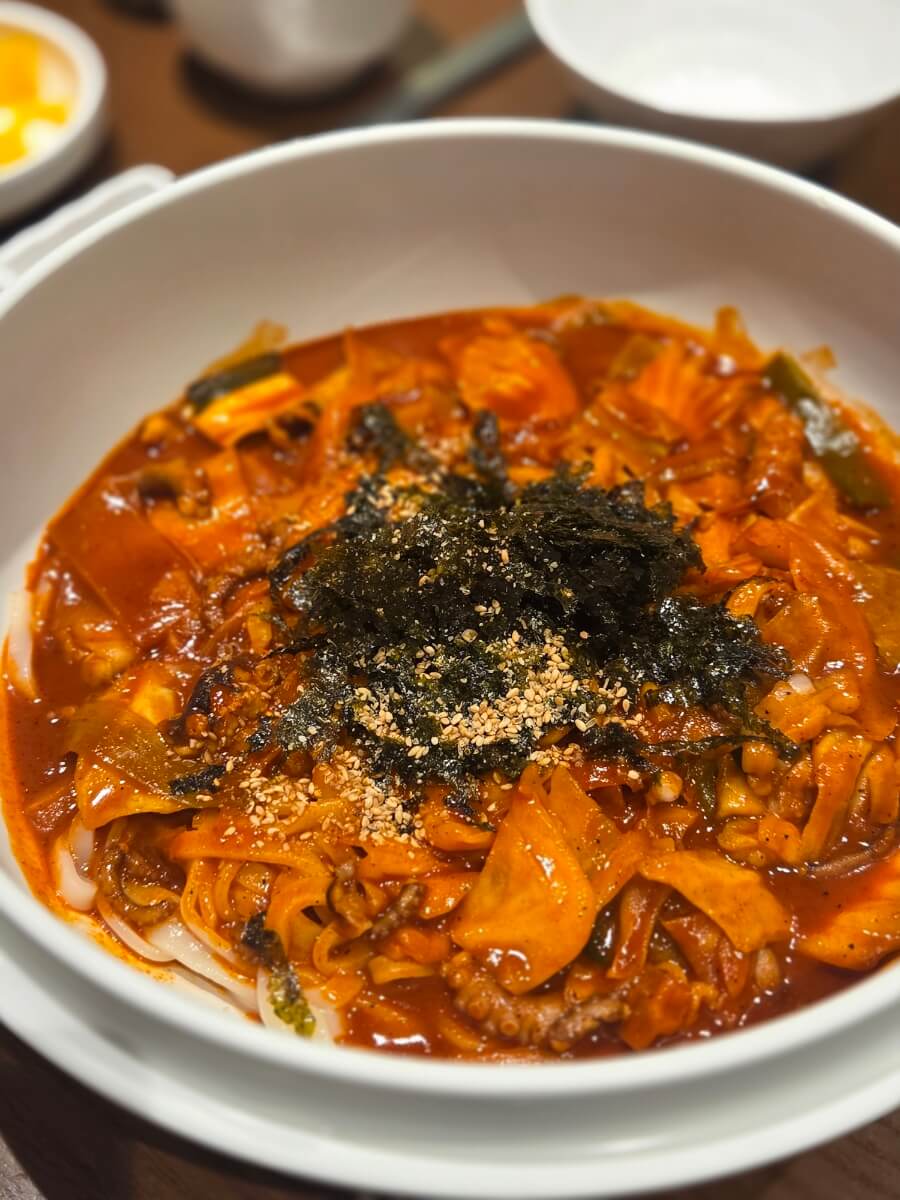 lotte world mall restaurant Shilla Jemyun Jamsil