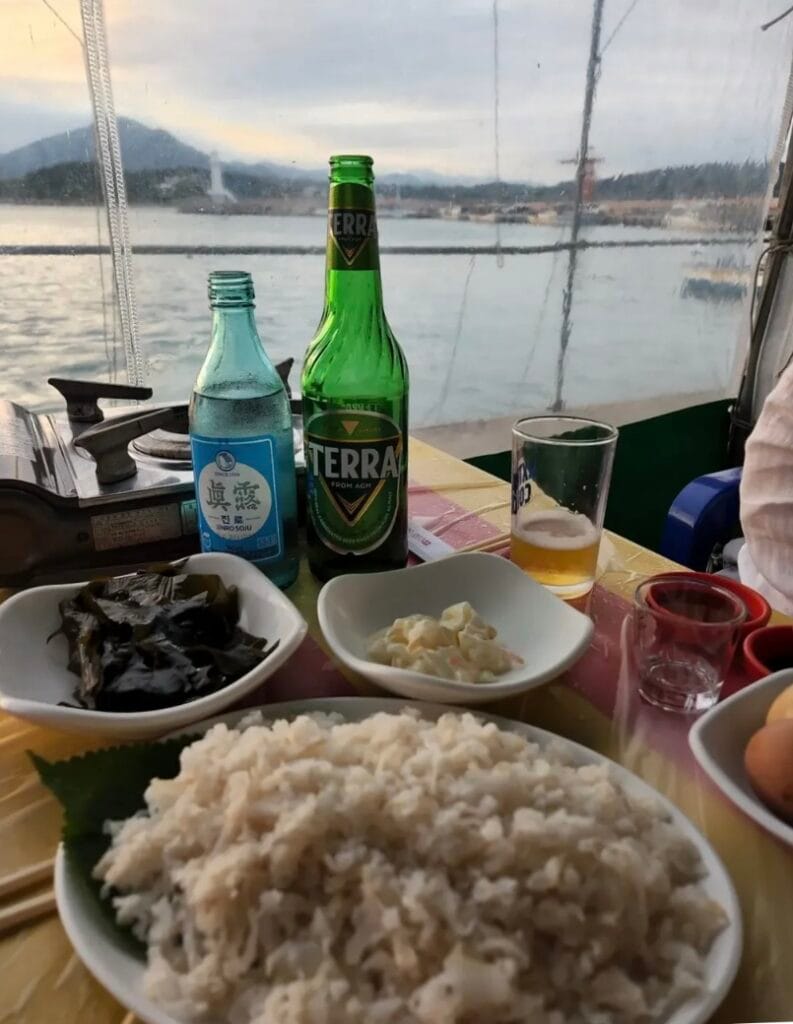 Hakri Breakwater Busan: The Ocean-View Seafood Spot Only Locals Know
