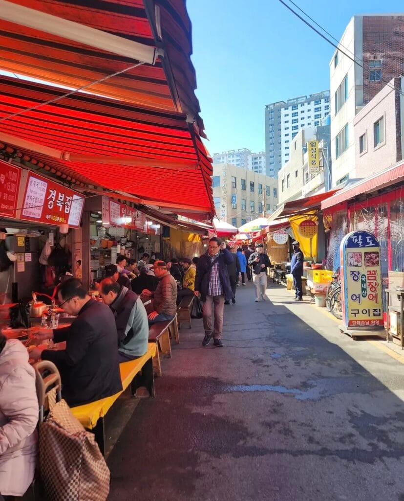 Busan Gukbap Guide 1: Gyeongbukjip at Jagalchi Market Busan