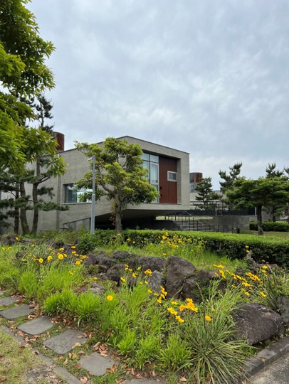 Featuring a two-story standalone villa and private garden designed by the visionary architect Seung Hyo-sang
