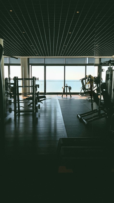 Ananti at Busan Cove’s panoramic ocean-view fitness center